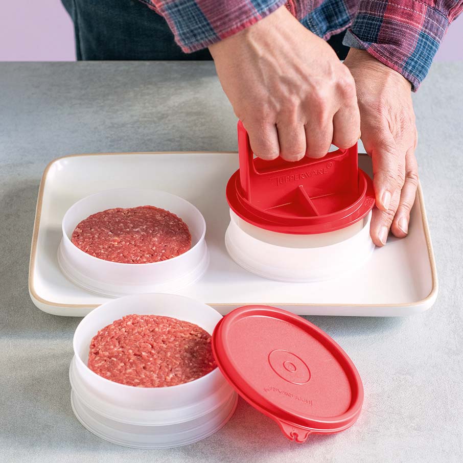 Tupperware Hamburger Press and 4 Keepers 5 Set With 1 Seal Freezer