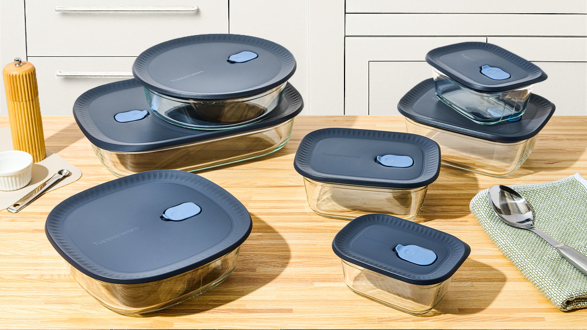 Tupperware Writting Voila Glass by Tupperware Brand