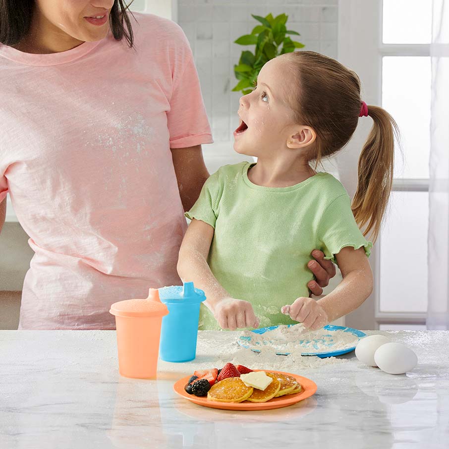 Tupperware® Bell Tumblers & Sipper Seal® Set | 4 Toddler Sippy Cups wi ...